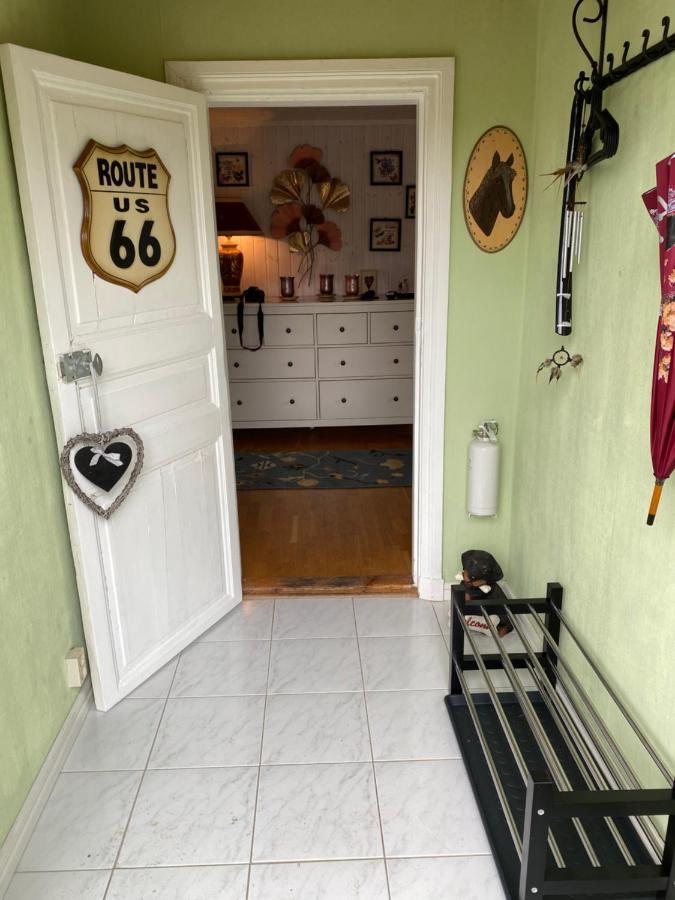 Airbnbekasberg Olofstorp Esterno foto